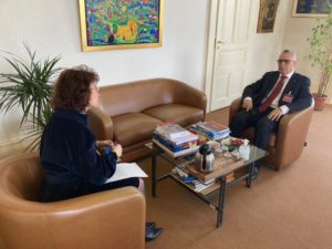 Lire la suite à propos de l’article Maître Ahmed Salem Bouhoubeyni invite le HCDH à accompagner la Commission dans sa prochaine caravane