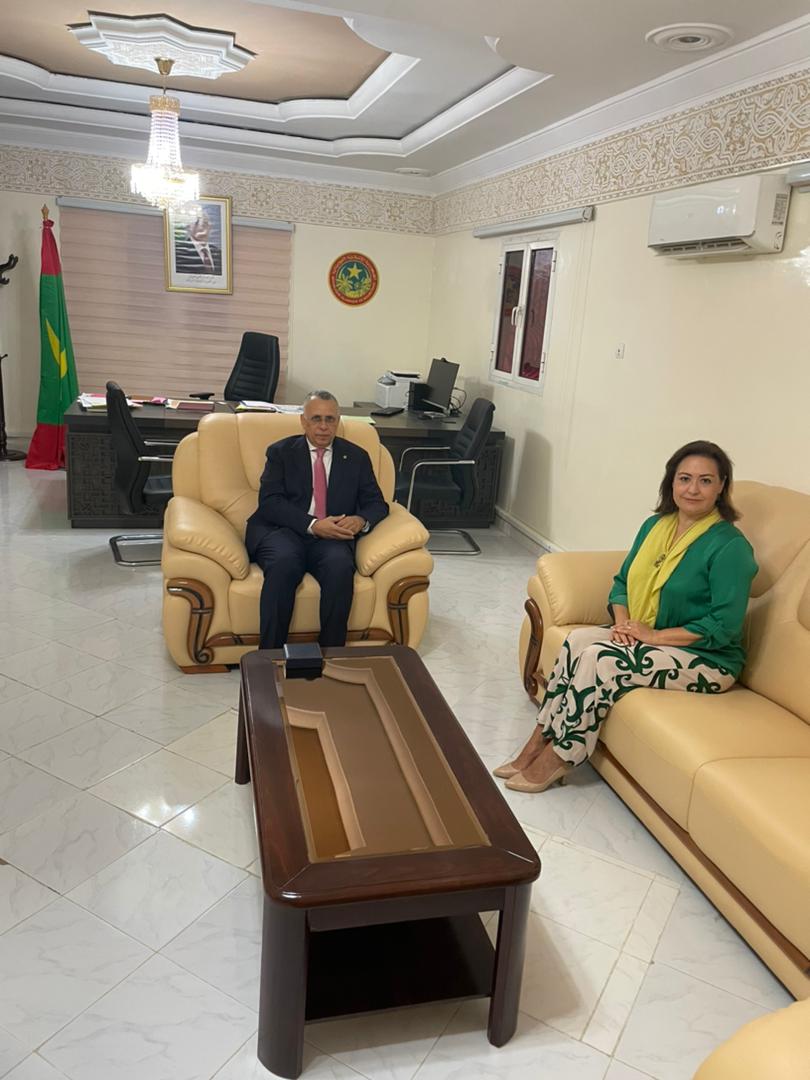 You are currently viewing Le President de la commisssion Nationale des droits de l’homme Maître Ahmed Salem Bouhoubeyni a reçu ce vendredi 13 mai 2022 son Excellence Madame Miriam Álvarez de la Rosa Rodríguez Ambassadrice d’Espagne