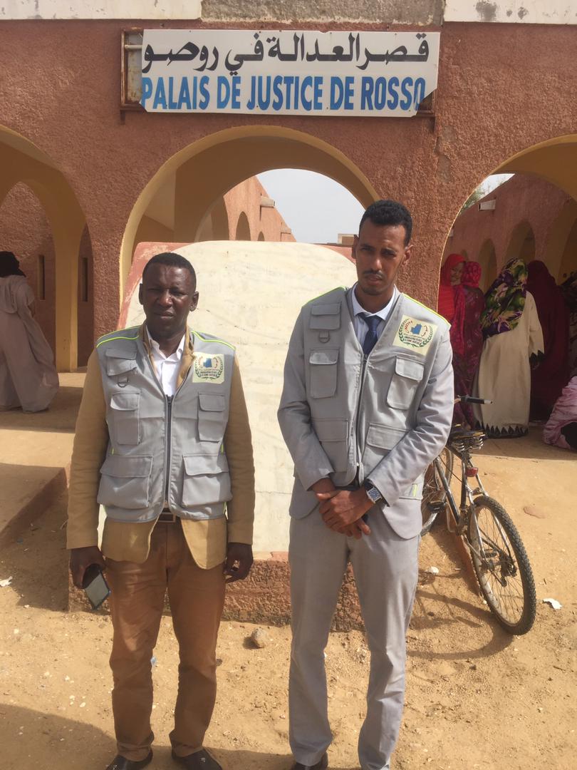 Read more about the article اللجنة الوطنية لحقوق الإنسان تحضر محاكمة سجناء أحداث إركيز