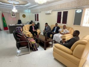 Read more about the article استقبل رئيس اللجنة الوطنية لحقوق الإنسان الأستاذ أحمد سالم ولد بوحبينى اليوم بمقر اللجنة نقيب كتاب الضبط الرئيسيين الاستاذ : محمد عالي محمدن (عدود) رفقة أعضاء المكتب التنفيذي للنقابة المستقلة لكتاب الضبط الرئيسيين.