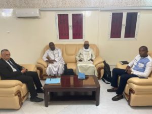 Lire la suite à propos de l’article Maître Ahmed Salem Bouhoubeyni a reçu ce jour au siège de la commission les membres de l’ONG Suédoise Diakonia