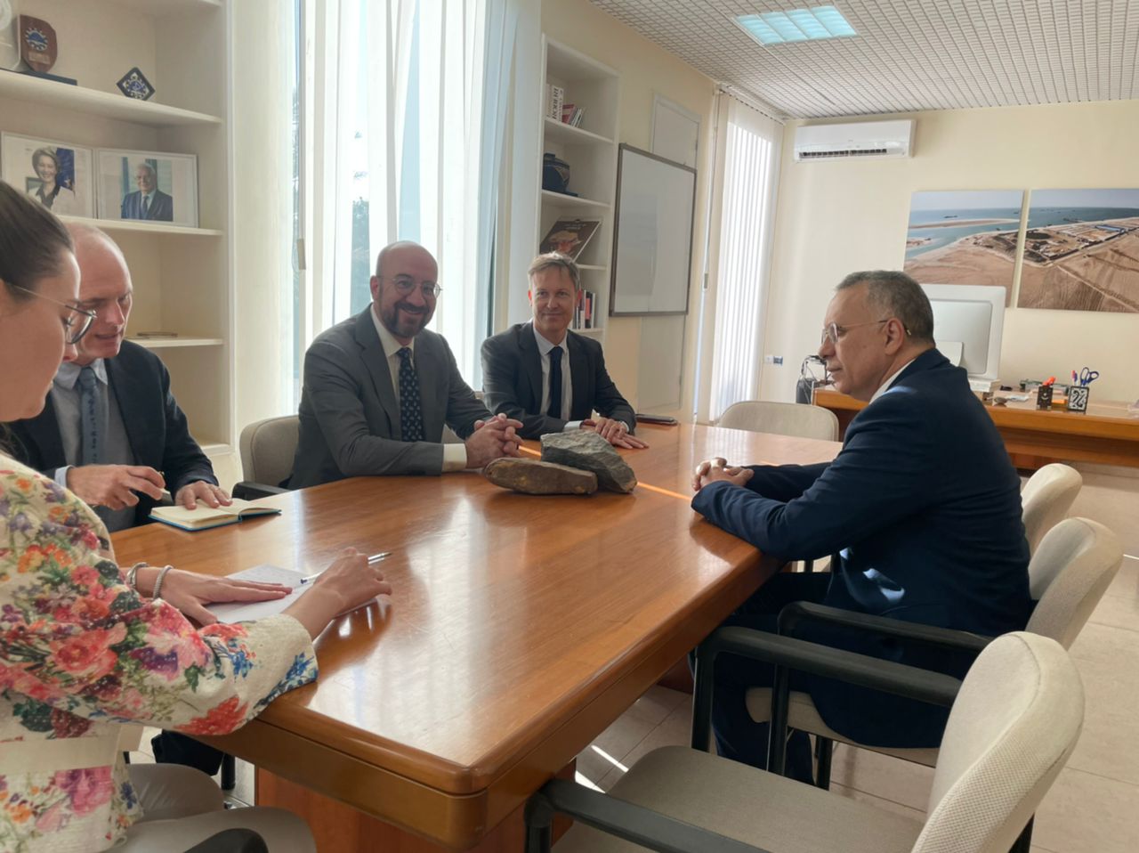 Read more about the article رئيس المجلس الأوروبي يستقبل رئيس اللجنة الوطنية لحقوق الإنسان