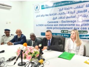 Read more about the article ألاك: اللجنة الوطنية لحقوق الإنسان تواصل عمل قافلتها التحسيسية ضد العبودية