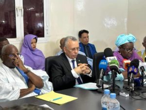 Read more about the article ساسة وقادة رأي يجتمعون في مقر اللجنة ويدينون دعوات الكراهية