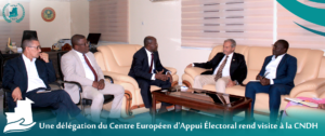 Lire la suite à propos de l’article Une délégation du Centre Européen d&rsquo;Appui Électoral rend visite à la CNDH