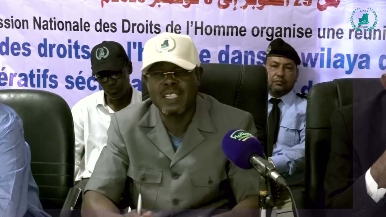 رئيس اللجنة الوطنية لحقوق الإنسان يستمع للمواطنين في مقاطعة آمرج